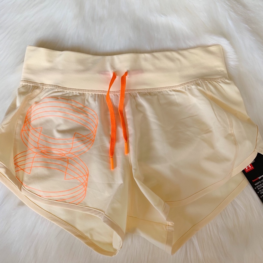 NWT Under Armor Heat Gear Fitted Shorts Size XS